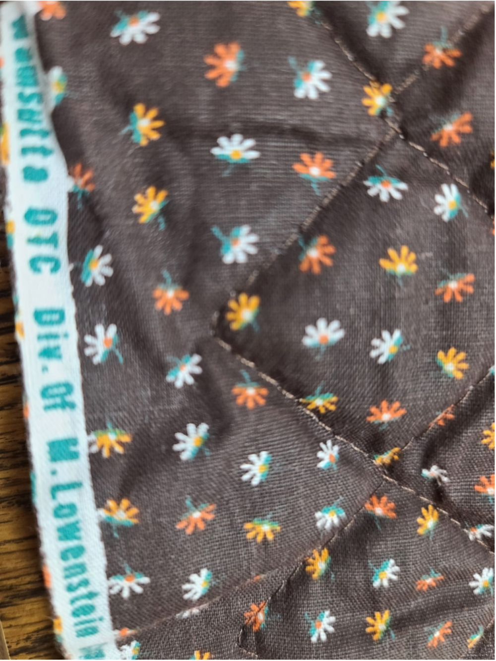 Vintage Wamsutta Quilted Fabric Remnant Ditsy Floral Brown 42x36